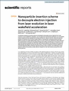 Nanoparticle-insertion scheme to decouple electron injection from laser evolution in laser wakefield acceleration